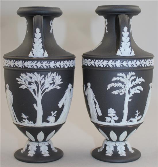 A pair of Wedgwood black jasper vases, early 20th century, 15.5cm